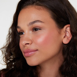 Essence Baby Got Blush Stick – 30 Rose All Day